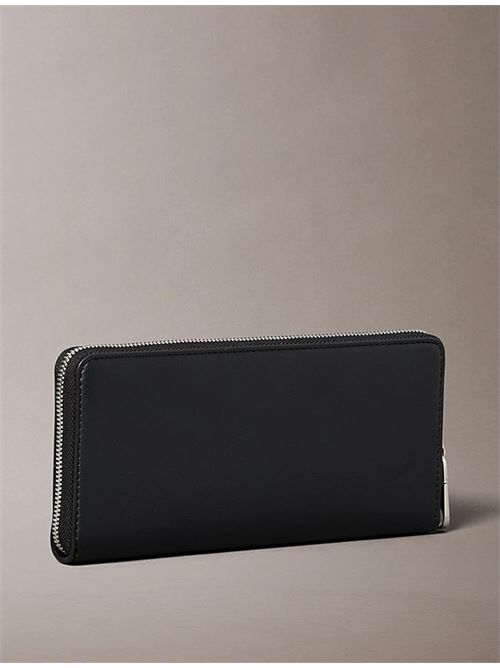 scuplted zip around CALVIN KLEIN | LV04K1005GUB1